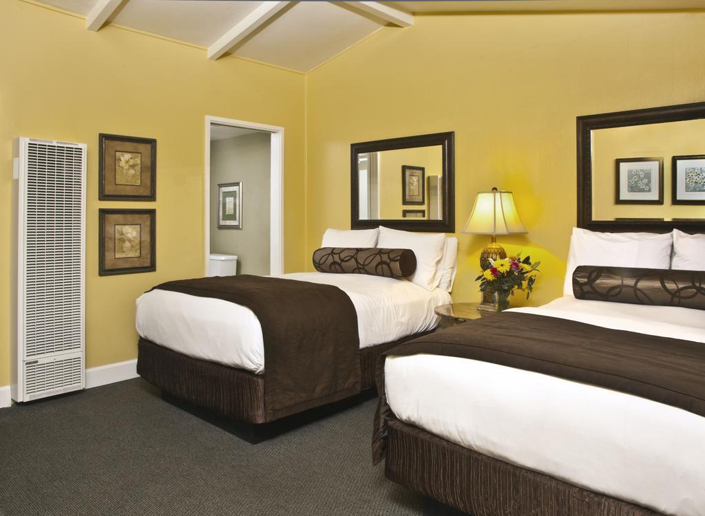 Monterey Peninsula 3* Pacific Grove